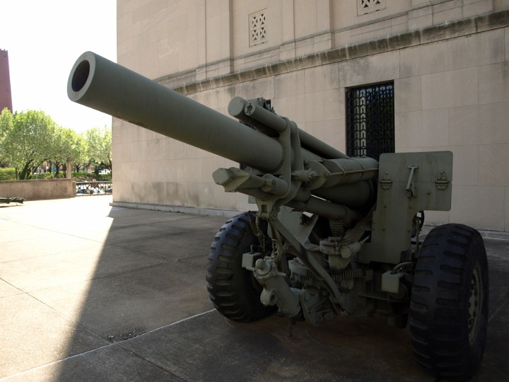Artillery Piece From the Fighting Men of the Korean War Artillery Piece From the Fighting Men of the Korean War