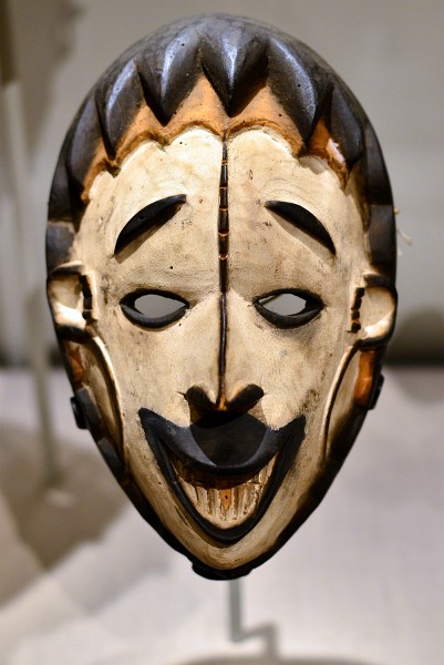 Nigerian Water Spirit Mask (Okoroshi) Nigerian Water Spirit Mask (Okoroshi)