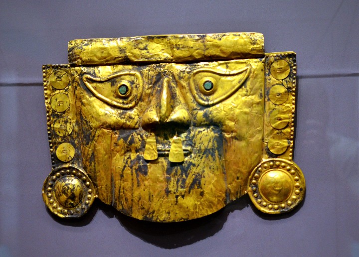 Peruvian Funerary Mask of the Sican-Chimu Style Peruvian Funerary Mask of the Sican-Chimu Style