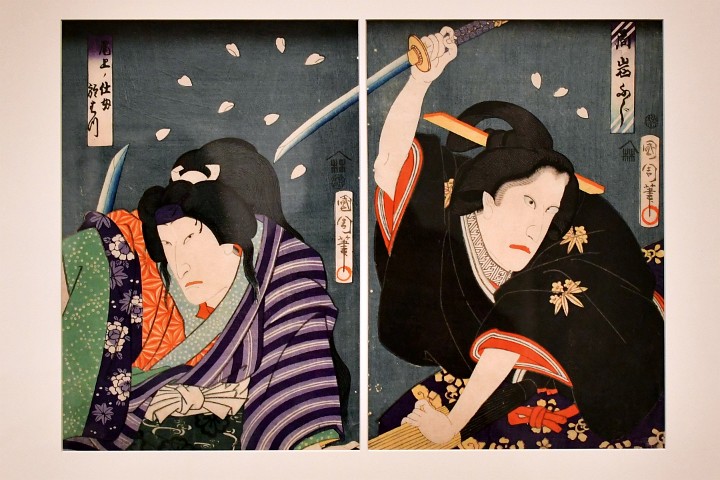 Sword Fight Between Ohatsu and the Lady-in-Waiting Iwafuji by Toyohara Kunichika