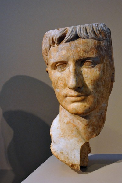 Portrait of Emperor Augustus Portrait of Emperor Augustus