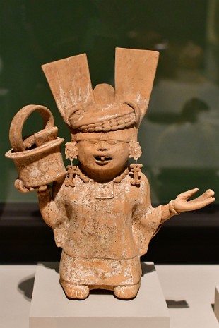 Crowning Glory: Art of the Americas