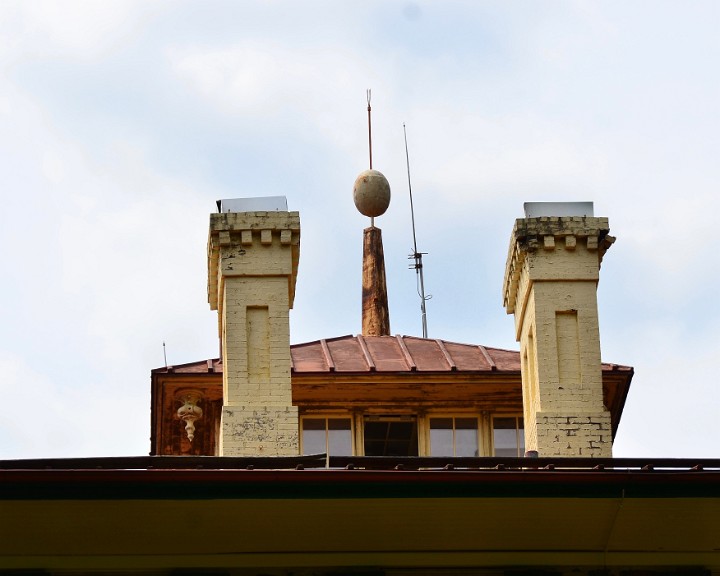 Chimneys and Antennas