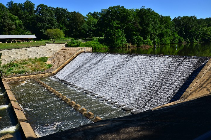 Water Pouring Down the Dam Water Pouring Down the Dam