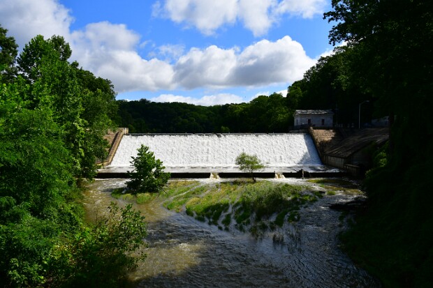 Lake Roland Park Formerly Robert E. Lee Park